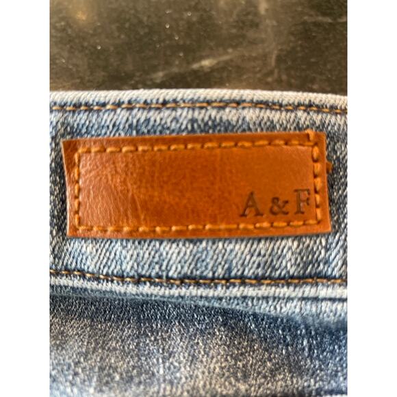 Abercrombie & Fitch Simone Hi-rise Ankle embroidered BOHO jean 29 8R - Picture 4 of 8